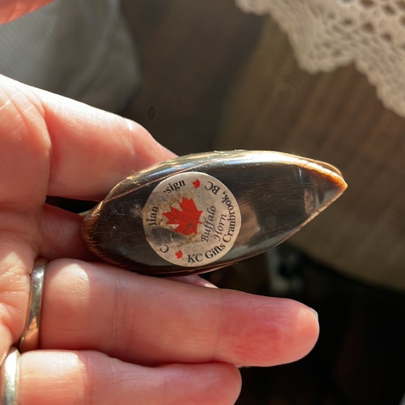 Buffalo horn carved detailed small duck - Picture 2 of 5